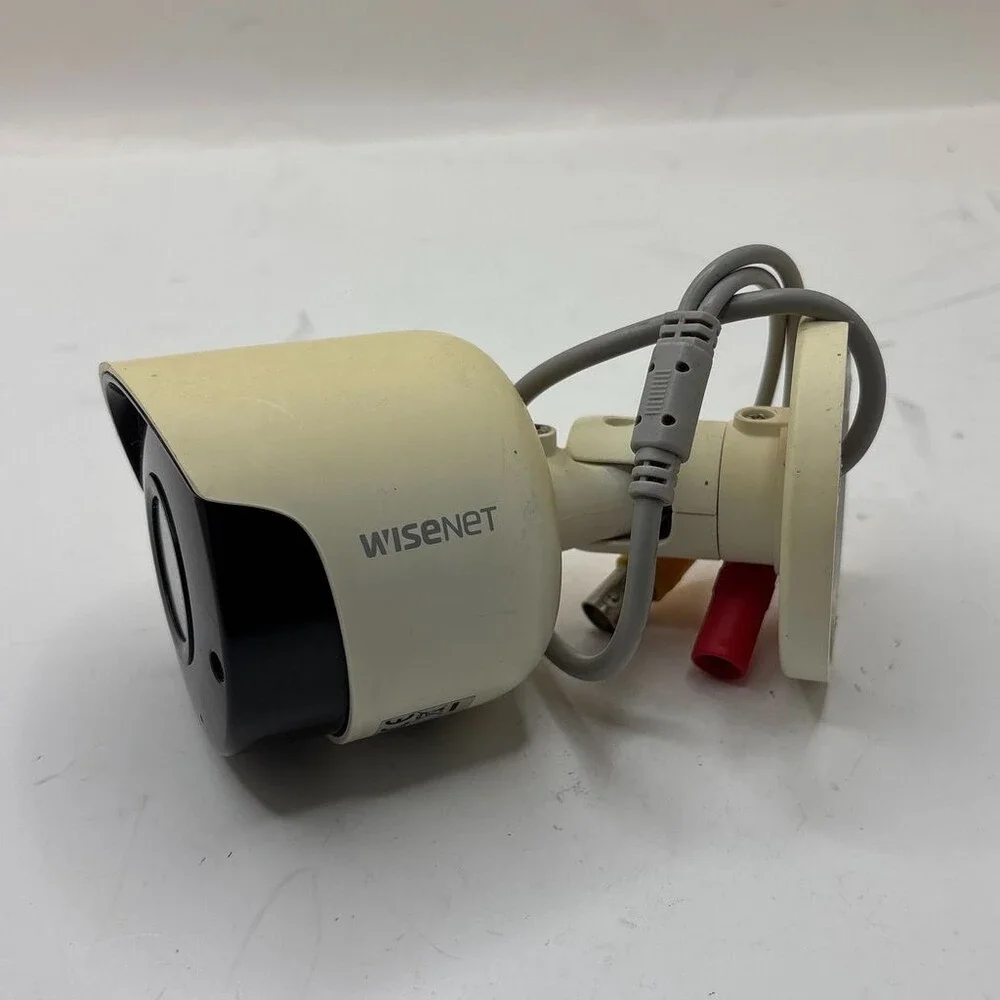 Wisenet SDC-89446BF Bullet White Camera Digital Color CCTV BNC & DC Power